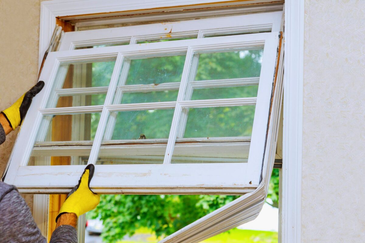 Who Installs Commercial Storefront Glass in Albuquerque?